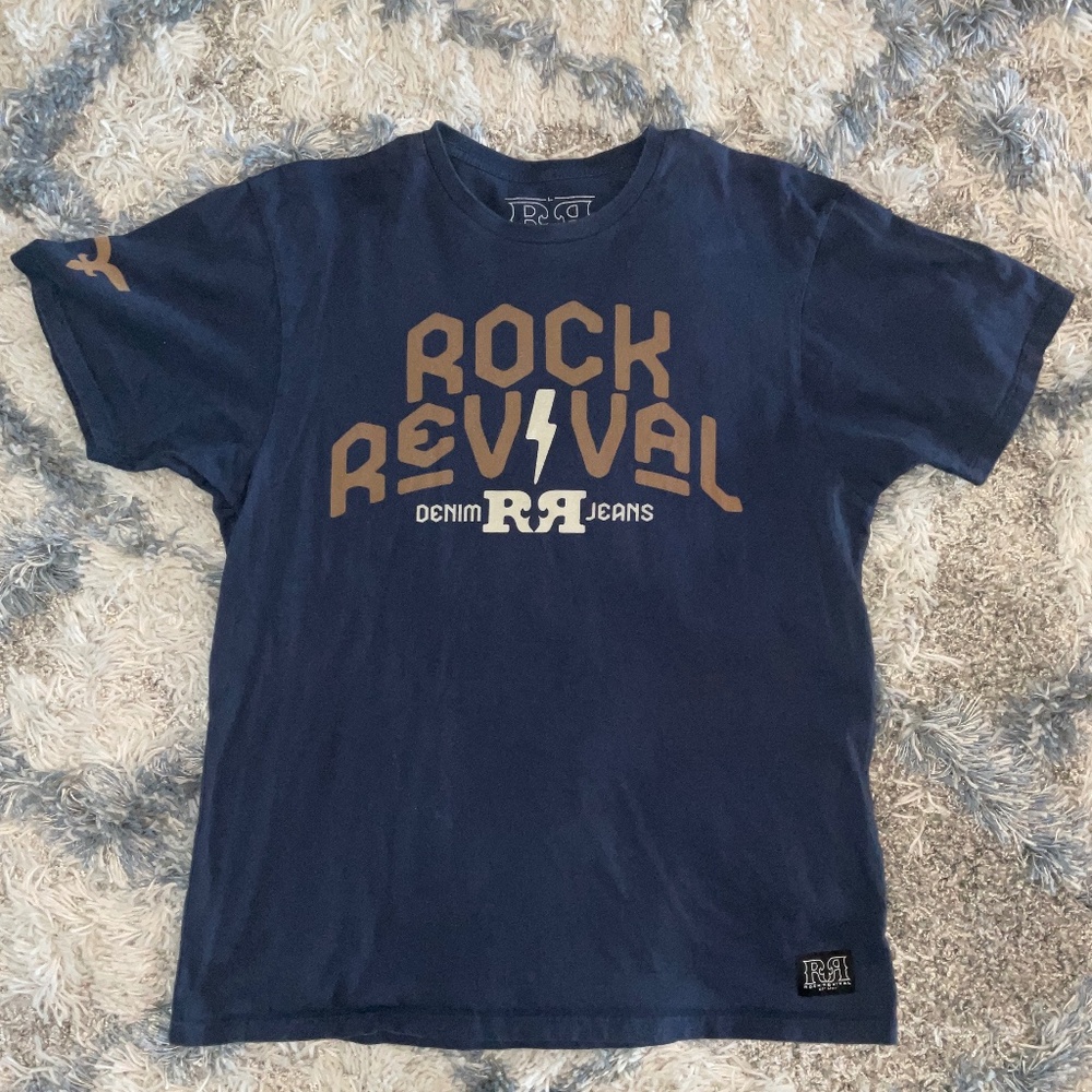 Rock Revival T Shirt LARGE USED